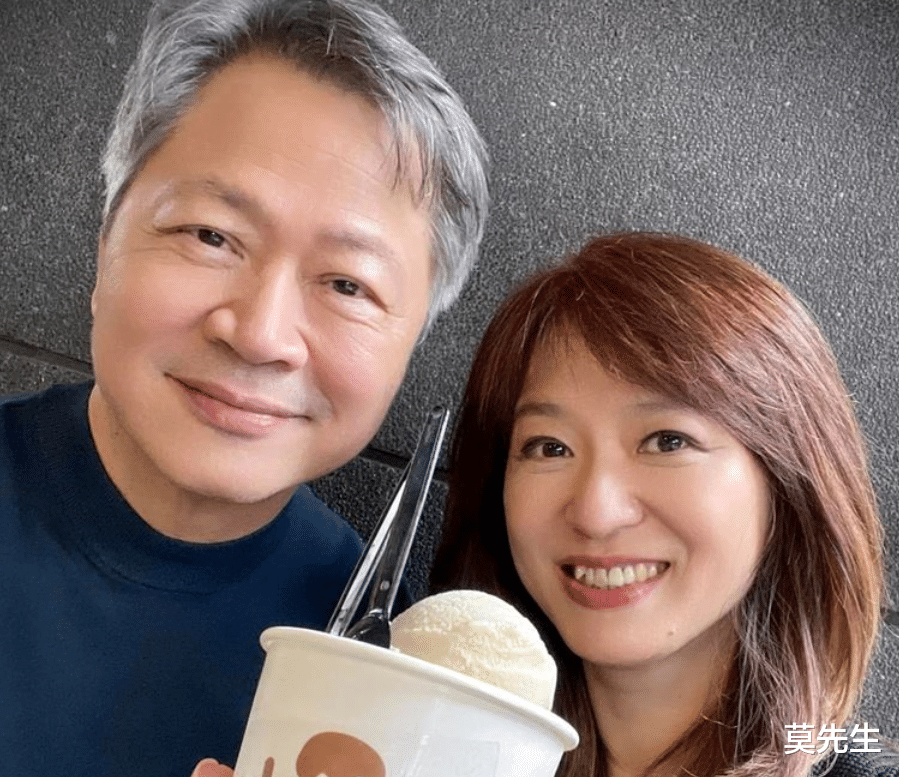 大S|两天5个瓜,否认吸毒踩前夫、情人敲诈、官宣婚讯,个个都是大瓜