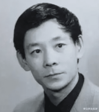 李光复|老戏骨李光复家底有多厚？小时候拿金条搭积木，清朝文玩拿来挖土