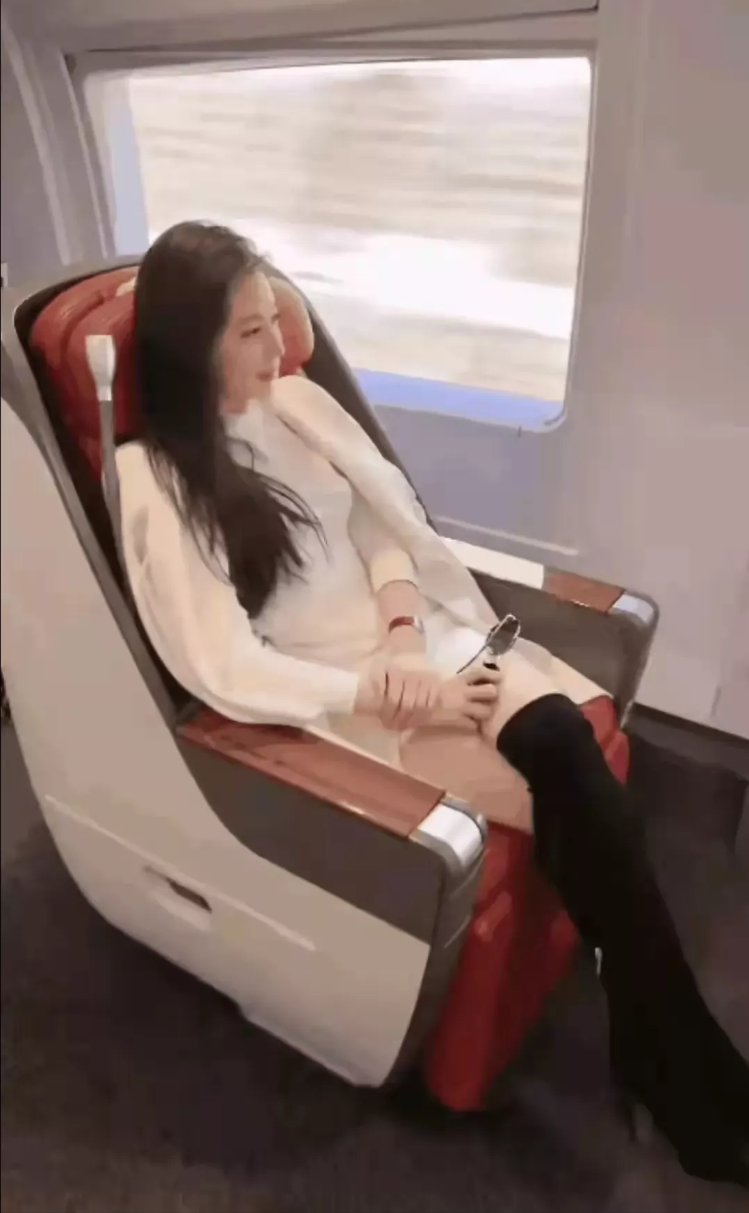 媳妇给买的4个差旅小家电，以为是样子货，用过后才知道这么实用