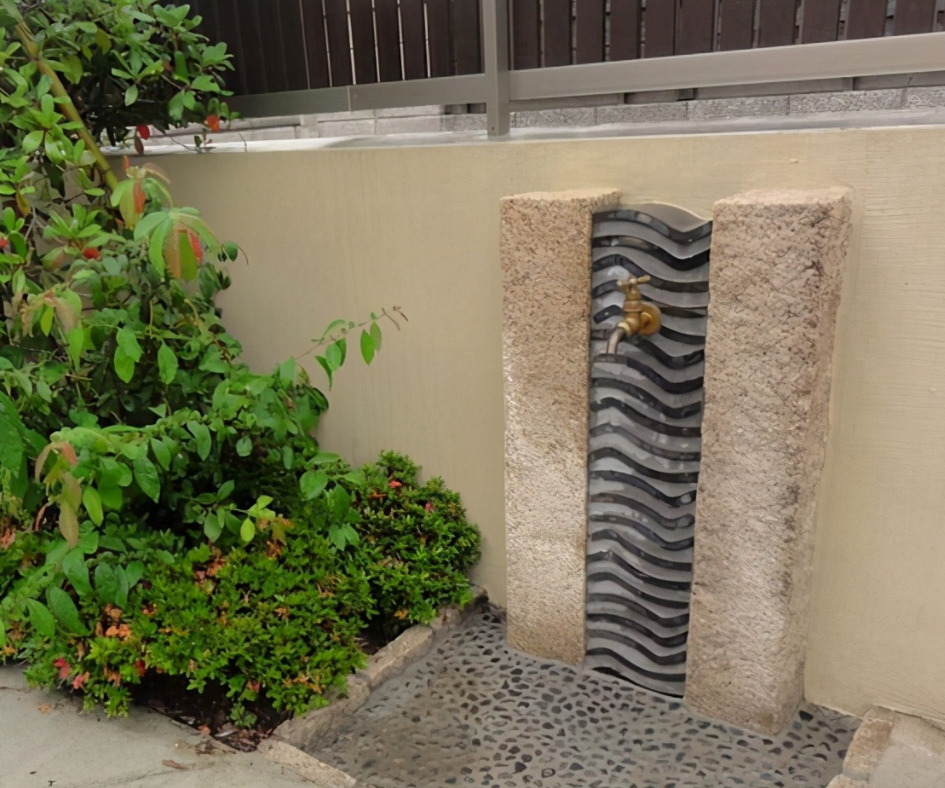 原来还可以这样布景,哪怕是最普通的材料,也能给院子增色不少