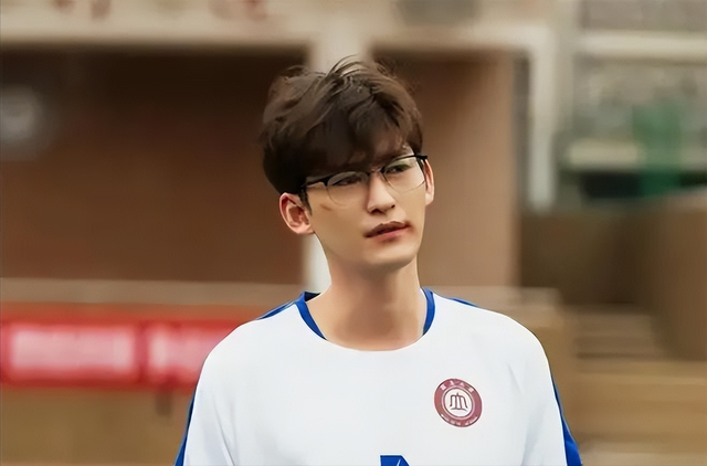 张翰|张翰这部剧,被观众从第一集骂到第四十集,这次真栽了