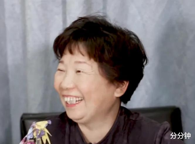 杜新枝否认大三阳,名下没有6套房?妮妮被车工骂哭,许敏无奈