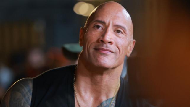 华纳|1.95亿美元成本，强森新片2周全球票房出炉，华纳影业颗粒无收