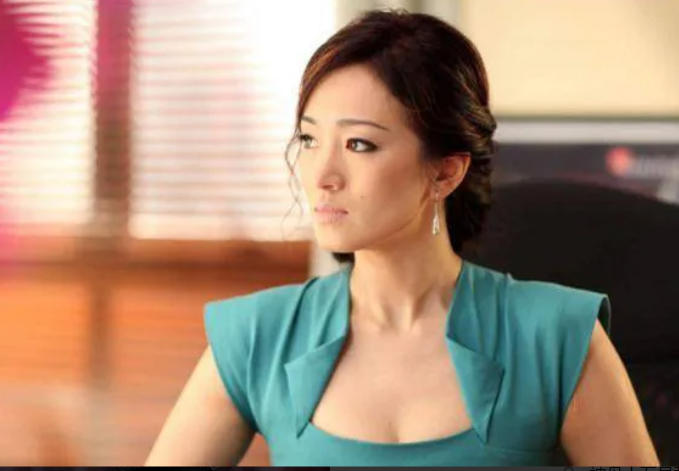 李小冉|林心如王鸥拒绝扮演母亲的角色,再来看刘雪华和李小冉才知道什么是真正的演员。