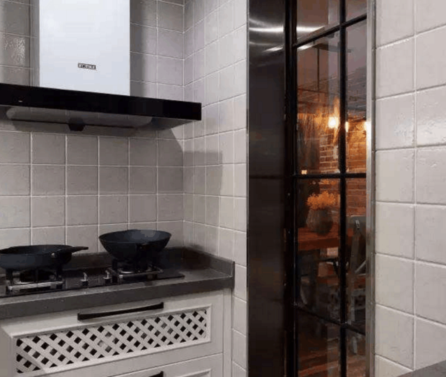 闺蜜把58平破旧老公房爆改成美式3居室，看过的都直说不敢相信！