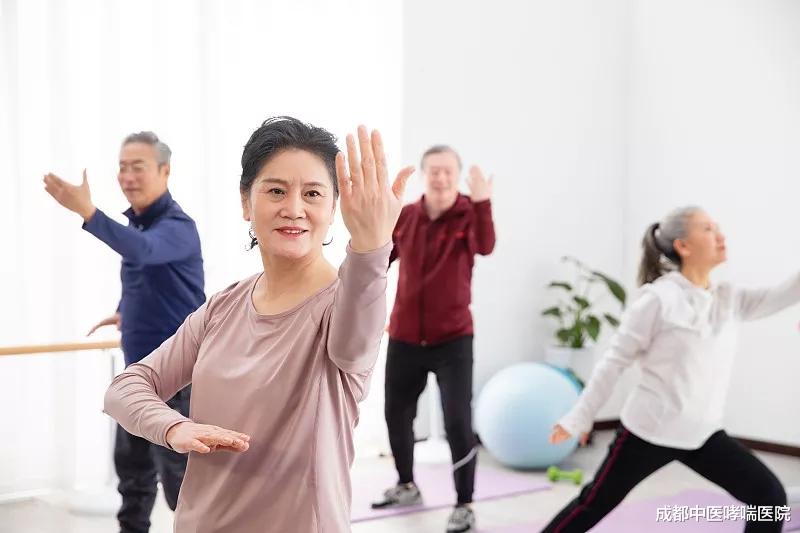 慢阻肺|慢阻肺患者别再老是坐着、躺着了!这些运动方法很实用,连钟南山都在推荐!