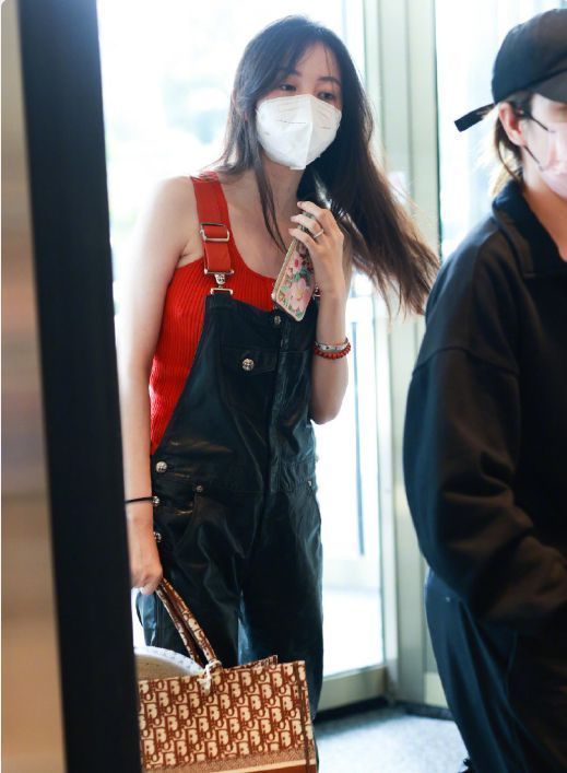 潘玮柏|潘玮柏罕见晒近况，自爆两个月减重40斤，前后对比照判若两人