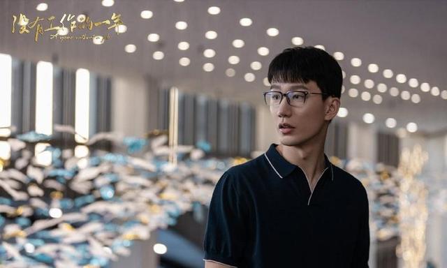 没有工作的一年|首播1集，《没有工作的一年》冲到卫视收视率第一，原因为何？