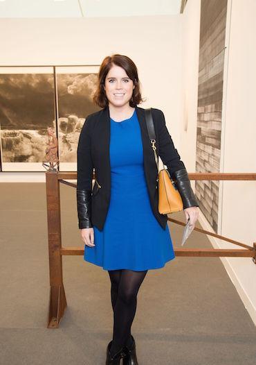 夏洛|夏洛特长大后得找工作？哈里是前车之鉴，国王不想孙女全职当公主