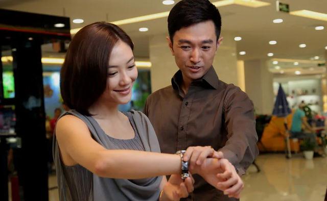 于和伟|《男人的战争》首播，于和伟应采儿主演，年代剧，被忽视的经典