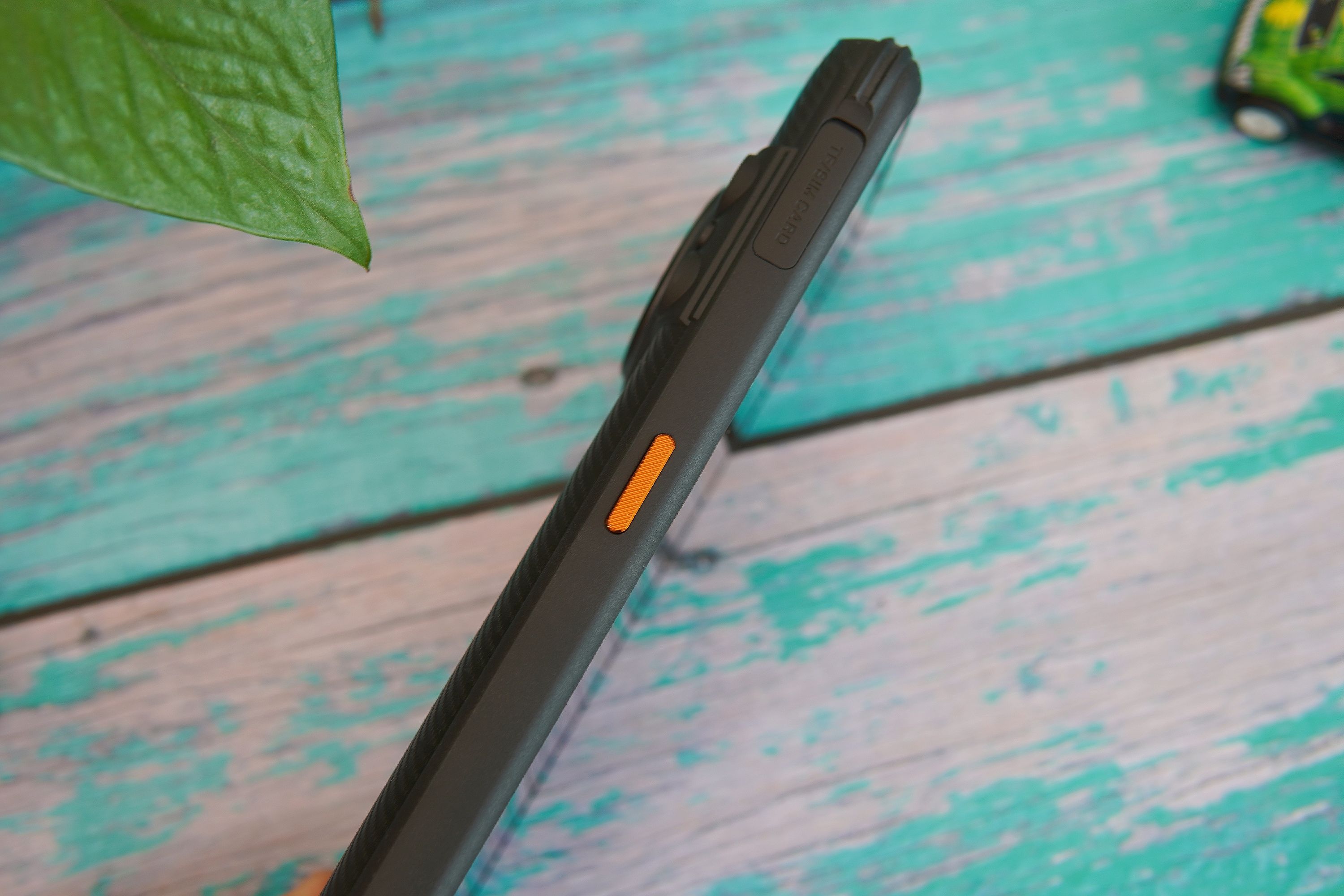 三防、夜视、大喇叭、长续航,户外性价比手机且看AGM H5 Pro