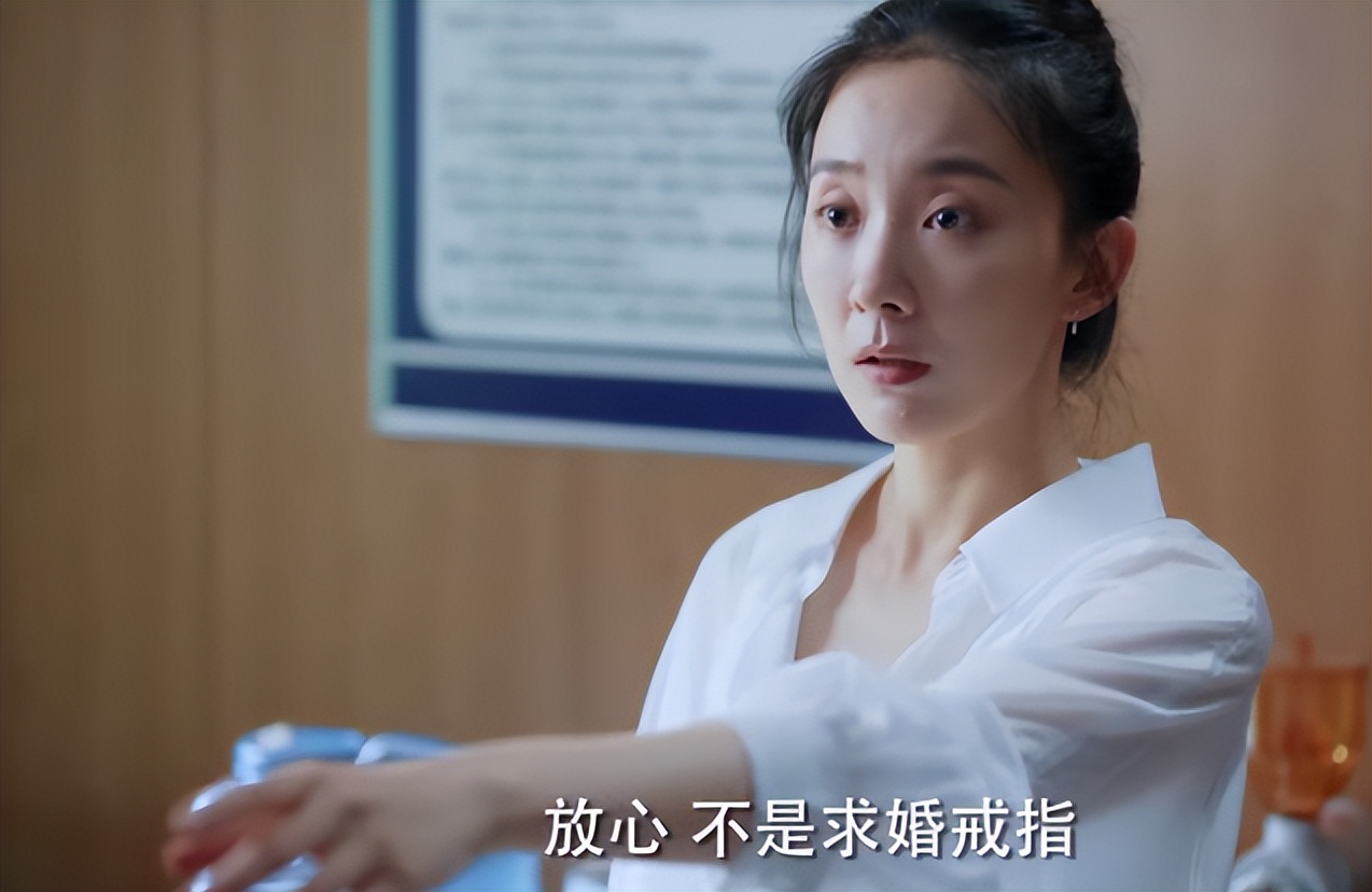 王凯|才播2集收视破1,王凯令观众成功入坑,四大卫视抓到王牌了