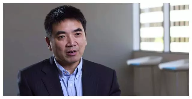 国籍|又一美国巨头公开表示，暂停直接对中国提供服务，老板曾是中国人