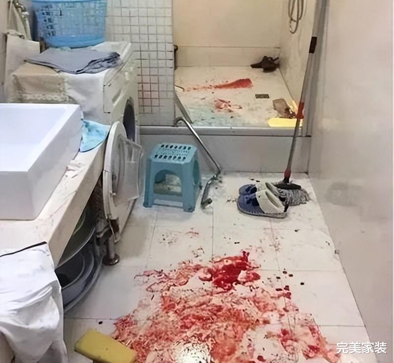 卫生间钢化玻璃门会自爆？为了自己和家人的安全，这些知识要牢记