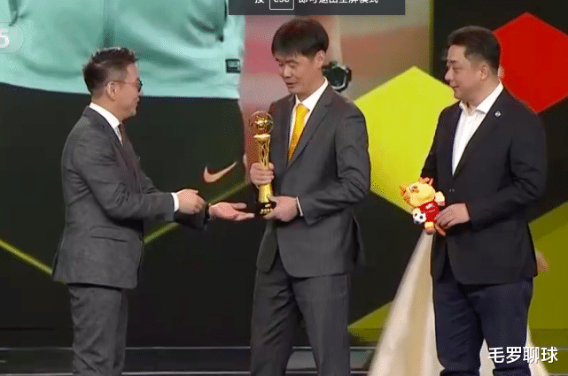 世界杯冠軍|世界杯冠軍巨星助攻李霄鵬！23歲本土傳球王，將成國(guó)足世界杯新核