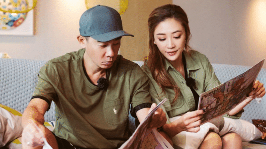 应采儿|?2008年的陈冠希事件，15位女星深陷”艳照门“，应采儿却“毫发无伤”？