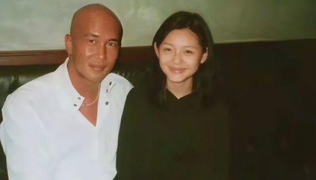 具俊晔|53岁具俊晔开始养家糊口！回归DJ身份打破软饭男标签，穿着比年轻人还潮