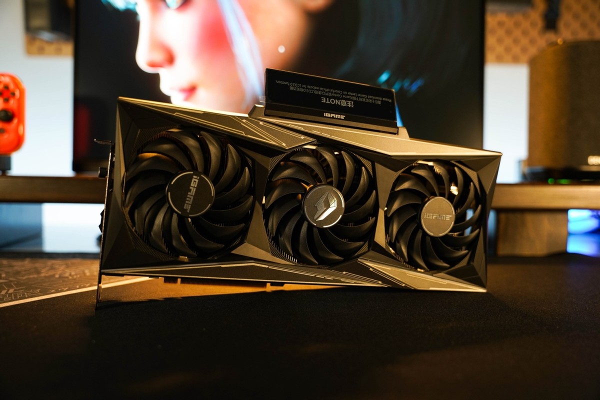 芯片|高端平台性价比新选，先马黑钻1000W入手体验