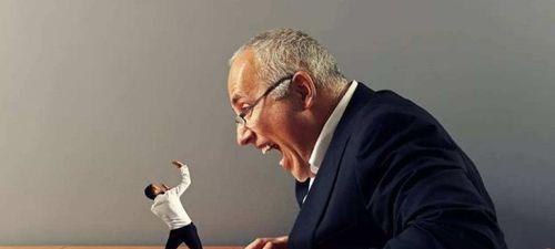 |为什么中国人见领导，就像是老鼠见了猫一样害怕？根本原因是什么