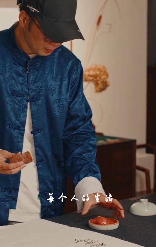 主持人|湖南卫视的主持人，为何突然集体“消失”了？