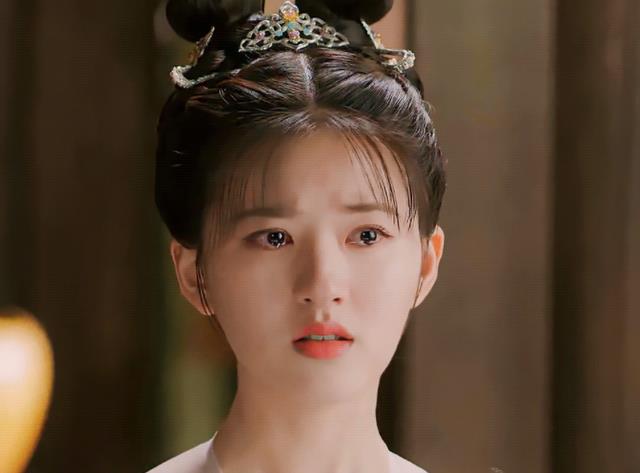 赵露思|好家伙，冲着赵露思追《且试天下》，却被32岁女三给迷住了