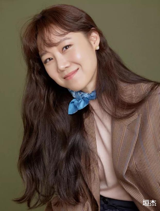 孔孝真|“其貌不扬”孔孝真：被称为“中国版闫妮”，靠魅力成男神收割机