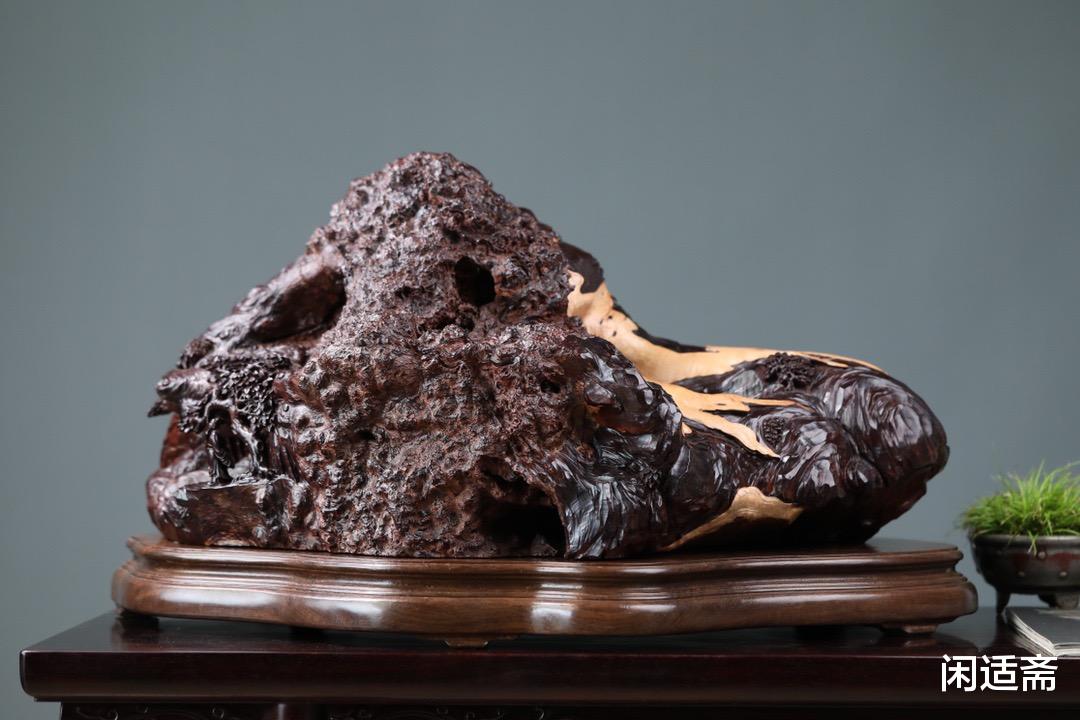 博物馆|文人清赏,小叶紫檀瘿木巧雕,赤壁怀古