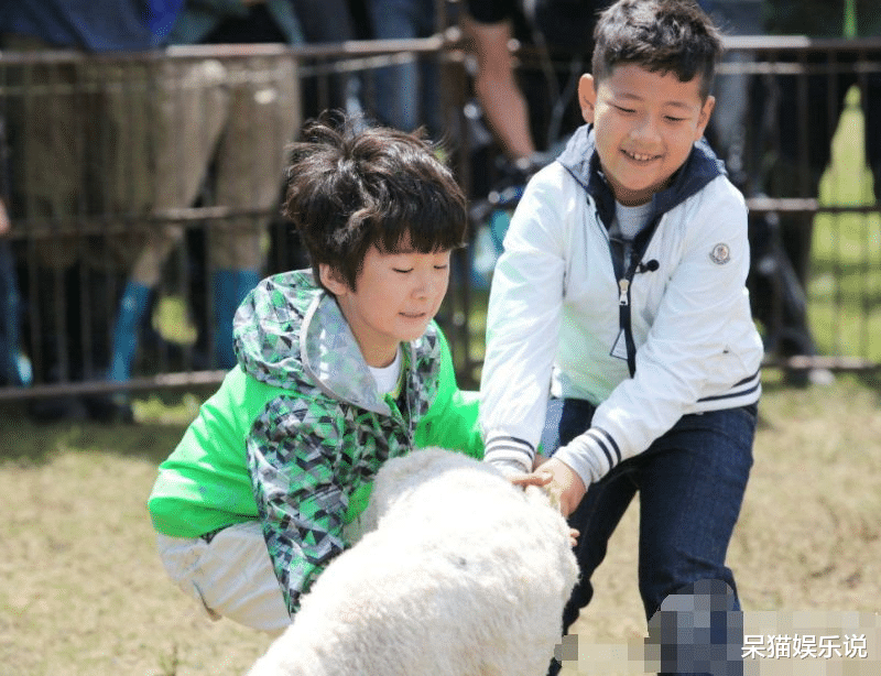 爸爸去哪儿|原来《爸爸去哪儿》第一季已经播出九年了,这样的成长差你能接受吗?