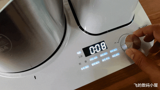 和面是个技术活？有了moido 多功能和面机，新手也能变面食大师