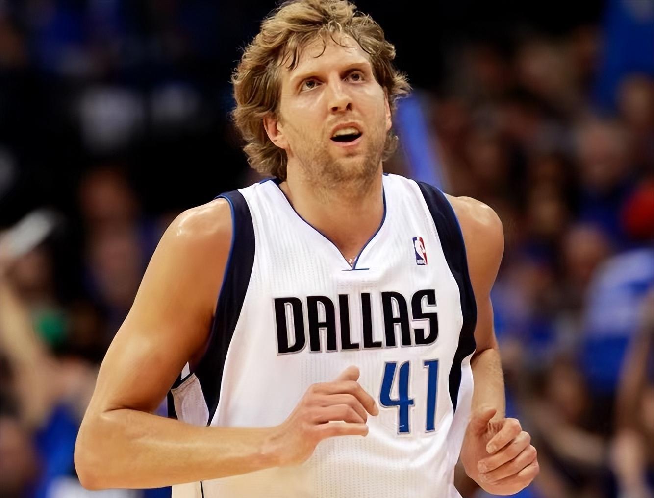 蒂姆·邓肯|职业生涯拿下900胜有多难？历史上仅7人做到，邓肯领衔3人千胜！