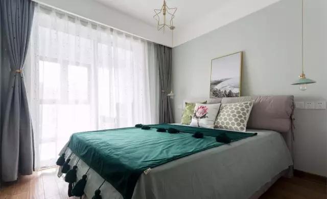 你的卧室墙要刷什么颜色？不用纠结，我们一起看看别人家的吧