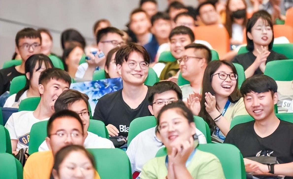 人力资源|中铁某局在哈工大招聘，给出6000元月薪，结果把自己弄得灰头土脸