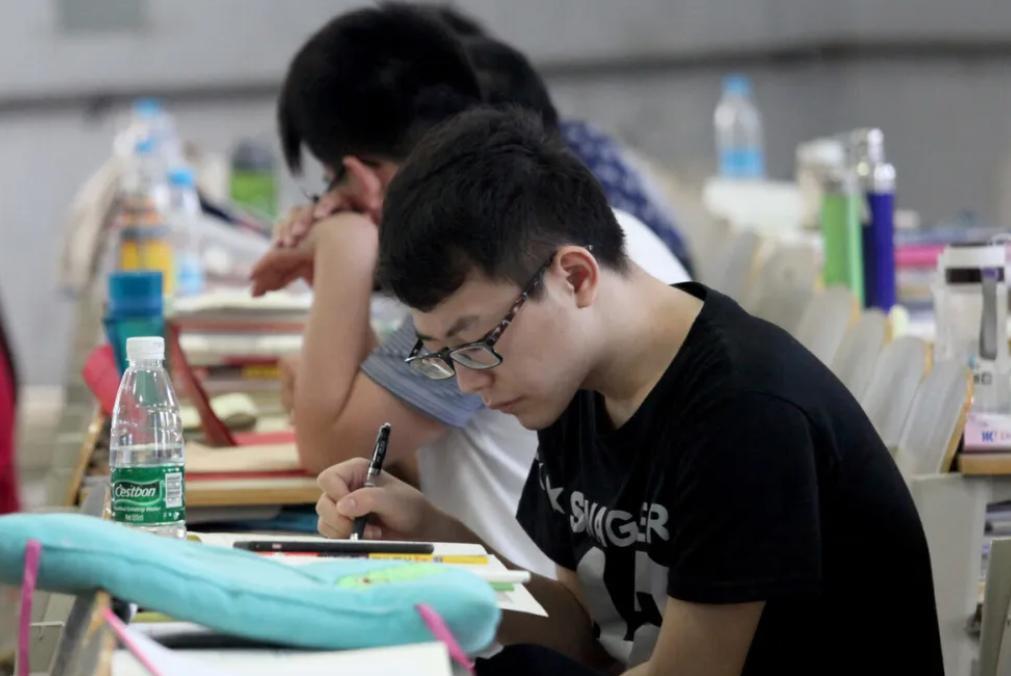 薪水|教育部下发通知，主要针对专科生群体，不少考生表示不能接受