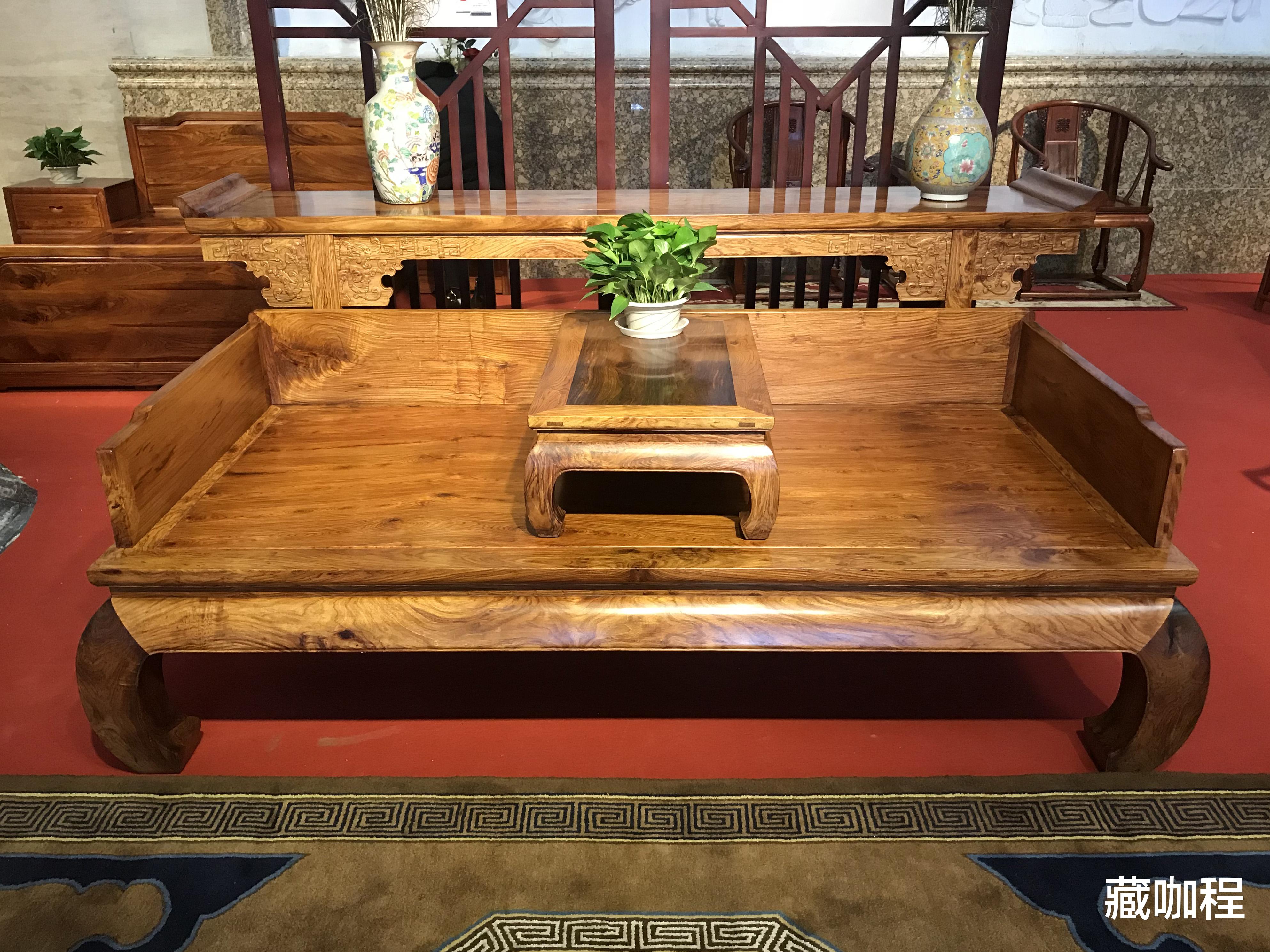 |动辄几百上千万，各式各样黄花梨罗汉床重器