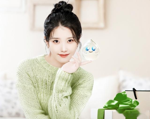 李钟硕|李钟硕承认恋情:正在真挚地交往中!IU方回应:最近发展成恋人!