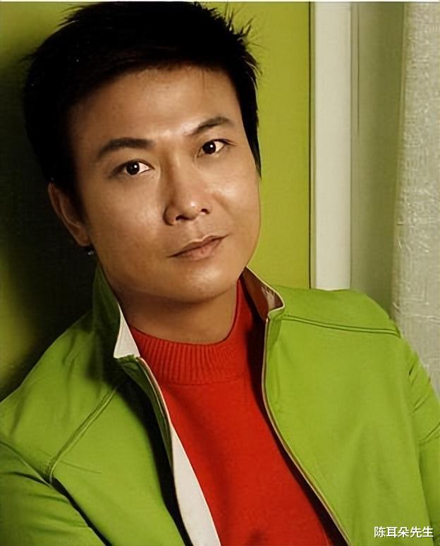 钱小豪|钱小豪:我看到李连杰站在光子旁边,我就和李连杰比试了一下功夫