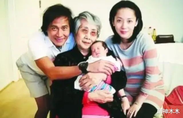 吴卓林|吴卓林生活落魄，谭晓风受尽宠爱，同为私生子，近况大不相同