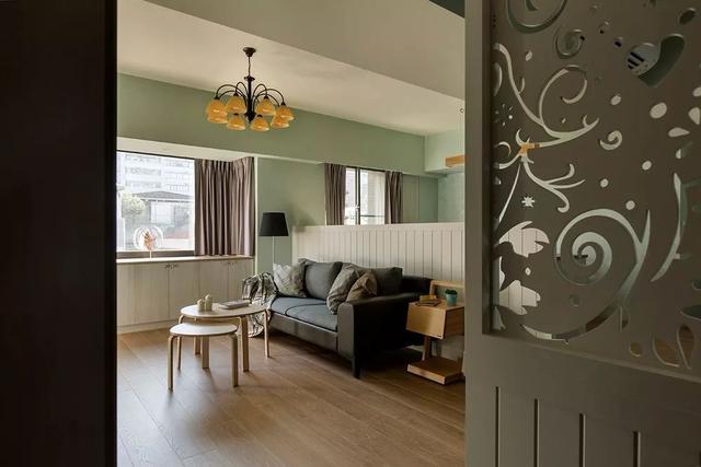 99平米的二居室,简约装修偏传统设计,完工却很时尚