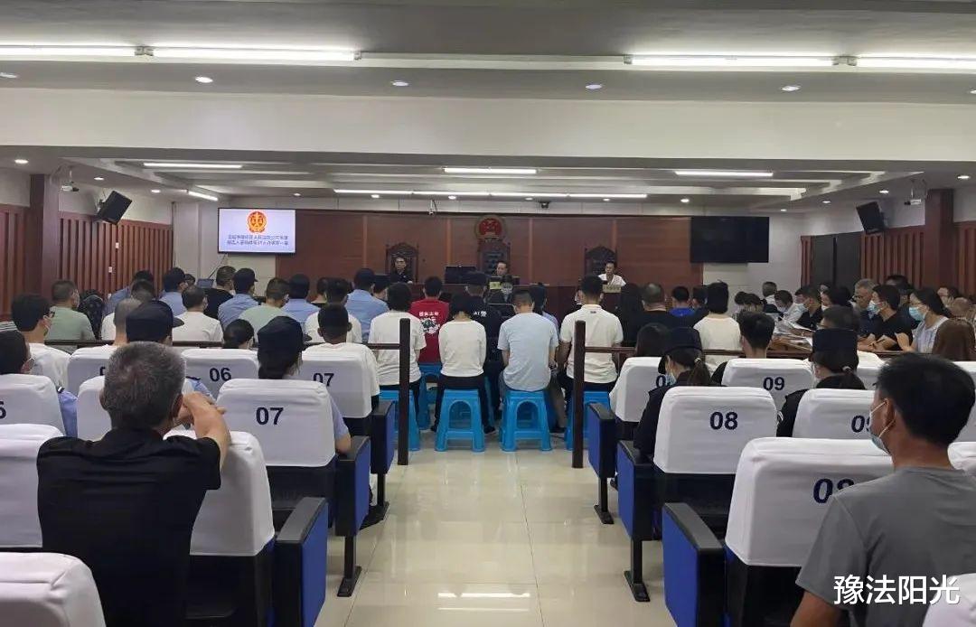 净利润|“淘宝代运营”诈骗案31名被告人受审!