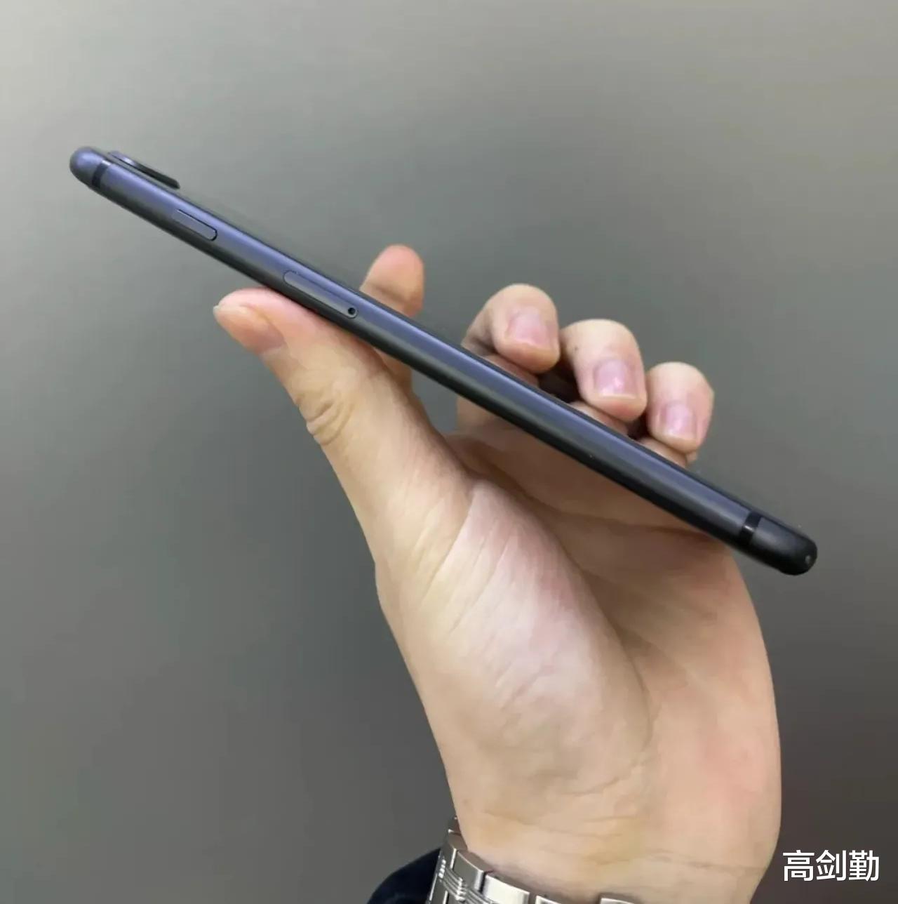 iphone8|iPhone的这几个尺寸，你认为哪个握持感最好？