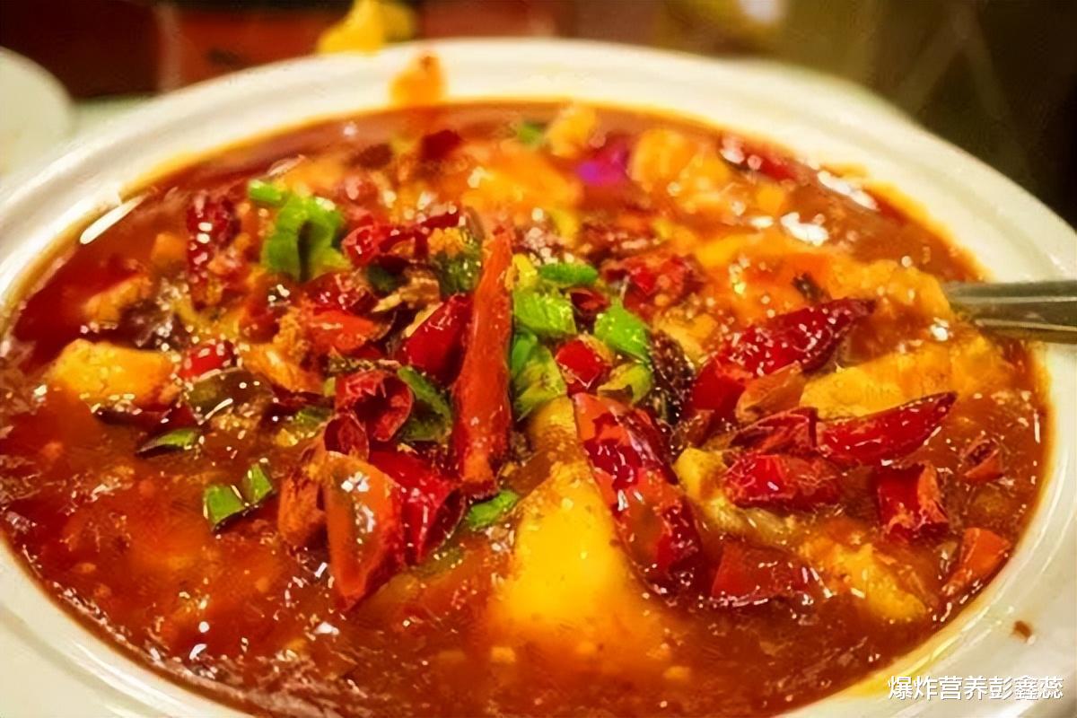 |用眼过度后，应该冷敷好还是热敷好？可能很多人都判断错了