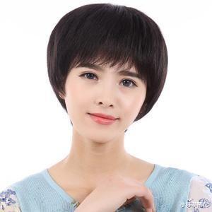 发型 50+女人如何远离土气感？想要贵气和优雅，选对发型就够了
