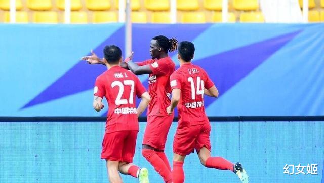 官宣!上海海港核心受伤,将离开赛区,他真不是逃避东亚杯!