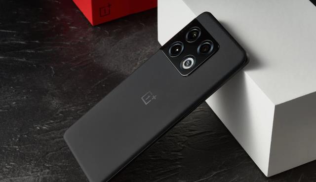 一加真良心,2K屏+哈苏影像2.0,骁龙8加持、8+128G跌至4099