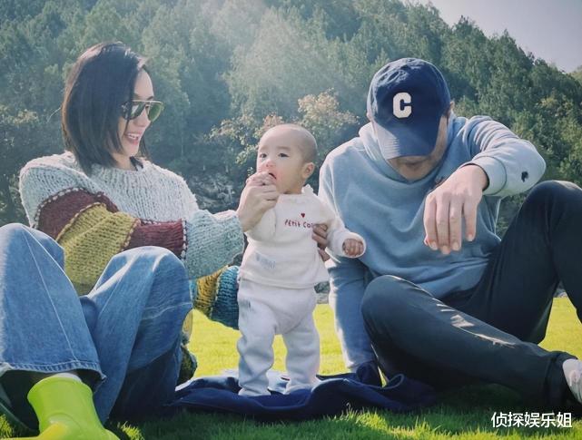 李亚鹏|李亚鹏娇妻晒带娃日常,产后不足一年瘦脱相,小公主光头模样超萌