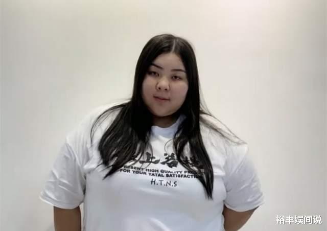 恭喜!“250斤”网红肥肥官宣怀双胞胎,21岁未婚被疑做试管婴儿