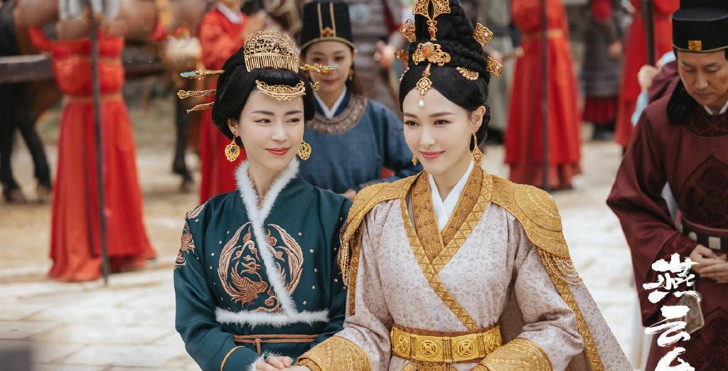 唐嫣|唐嫣本月开工录综艺，非公开行程遭嘲讽：都快倒闭了有啥可保密的