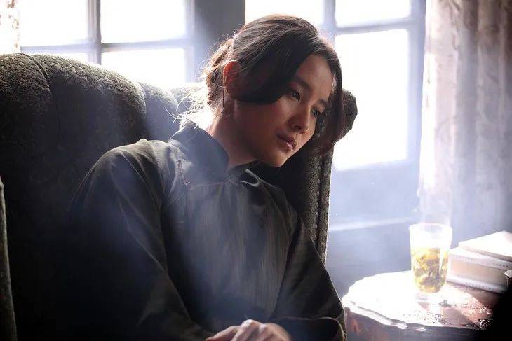 宋佳|宋佳开始疯狂营业了