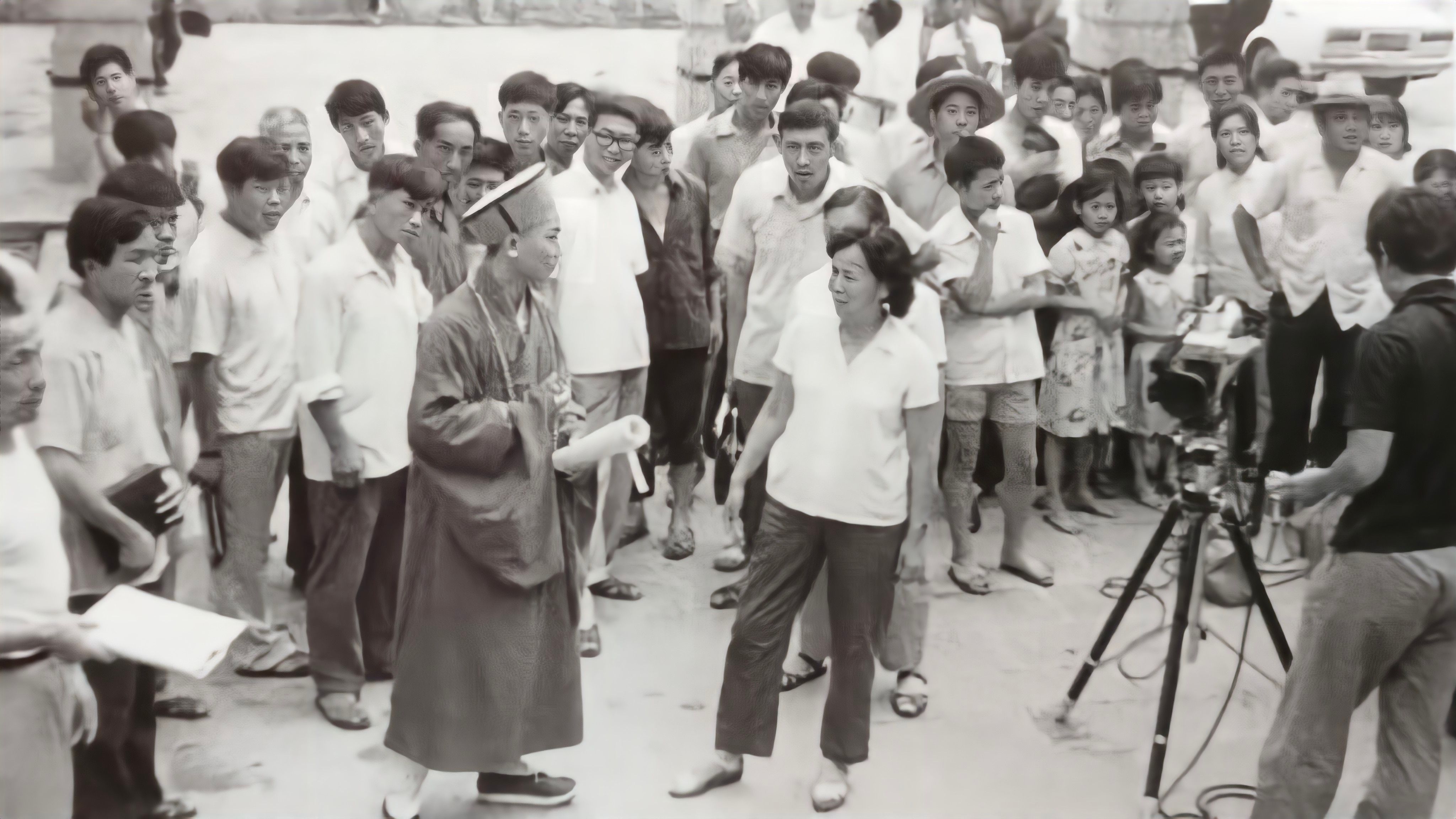 猪八戒|《西游记》剧组人员大叫一声，猪八戒的脑袋被砸下来了