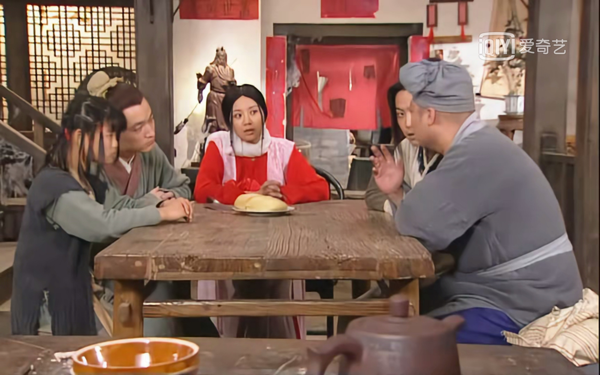 同福客栈|《武林外传》中，同福客栈是压榨工人的噩梦，还是打工人的天堂